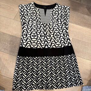 LAUNDRY BY SHELLI SEGAL WOMENS SHIFT DRESS BLACK AND WHITE MEDIUM